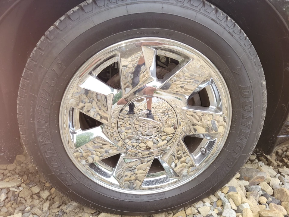 2002 Cadillac DeVille 8th Gen - Image 27 of 31