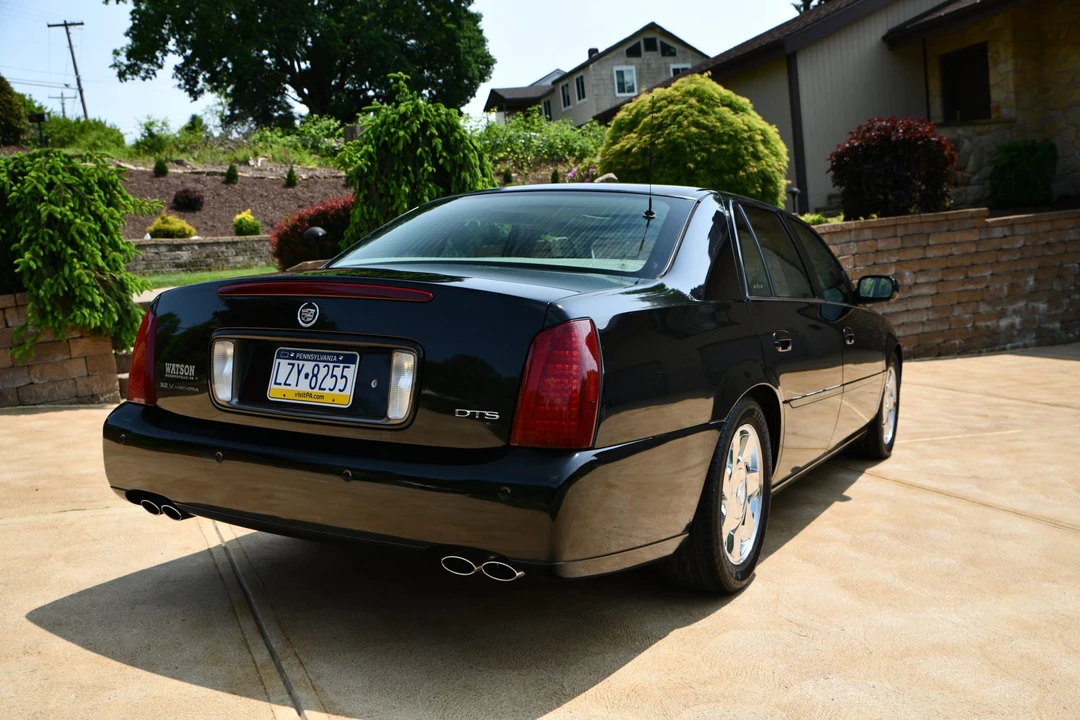 2002 Cadillac DeVille 8th Gen - Image 9 of 31