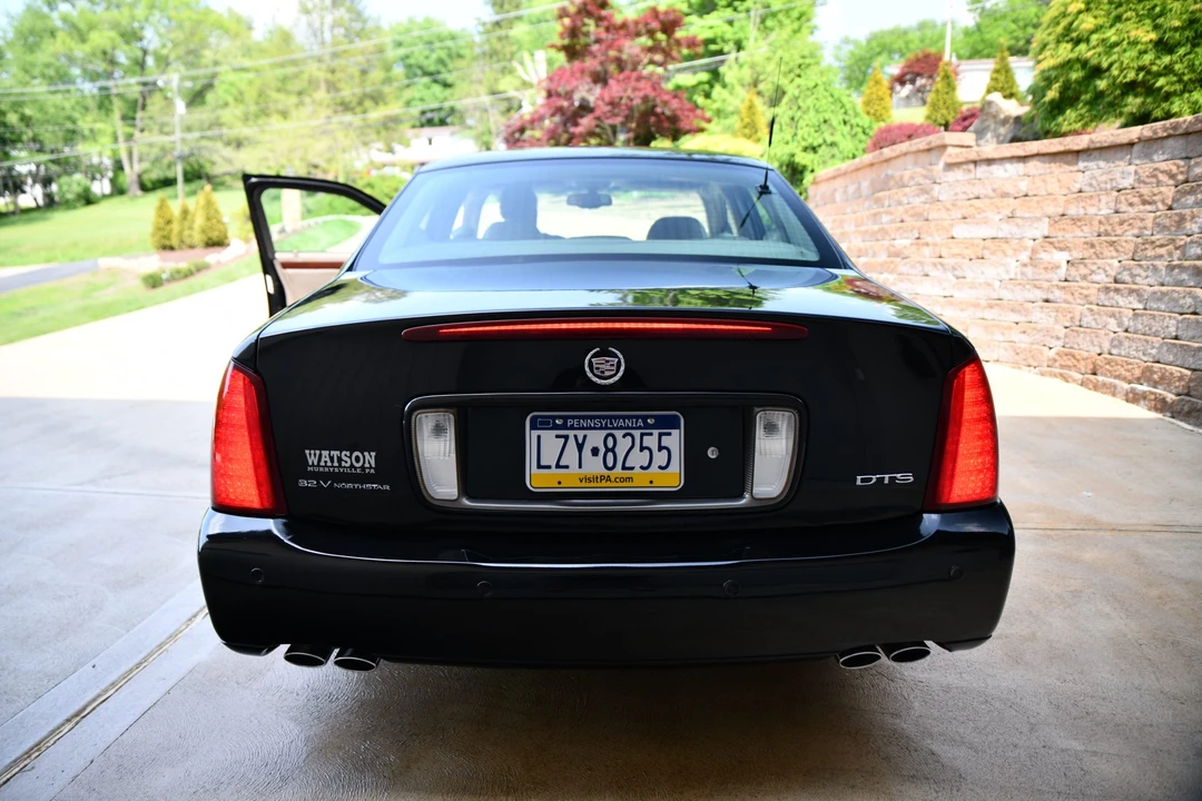 2002 Cadillac DeVille 8th Gen - Image 10 of 31
