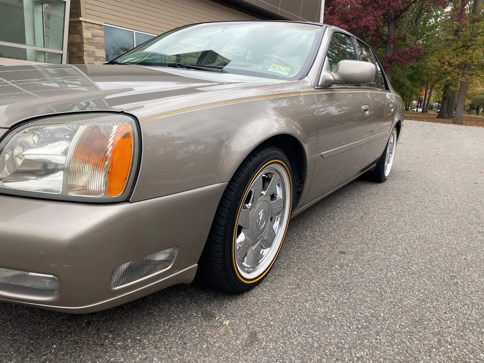 2002 Cadillac DeVille 8th Gen - Image 3 of 21
