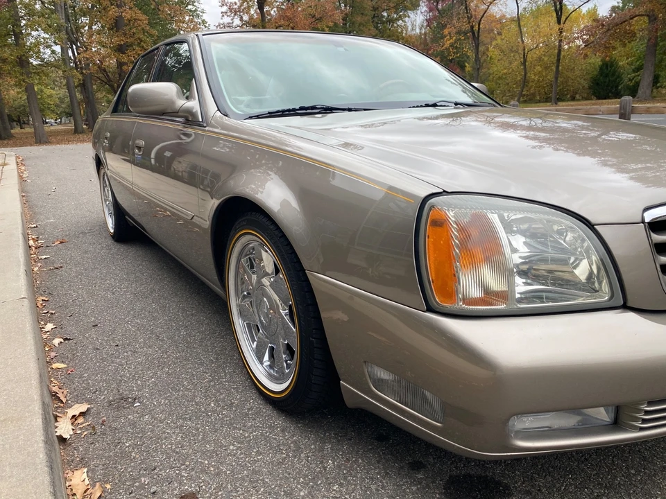 2002 Cadillac DeVille 8th Gen - Image 8 of 21