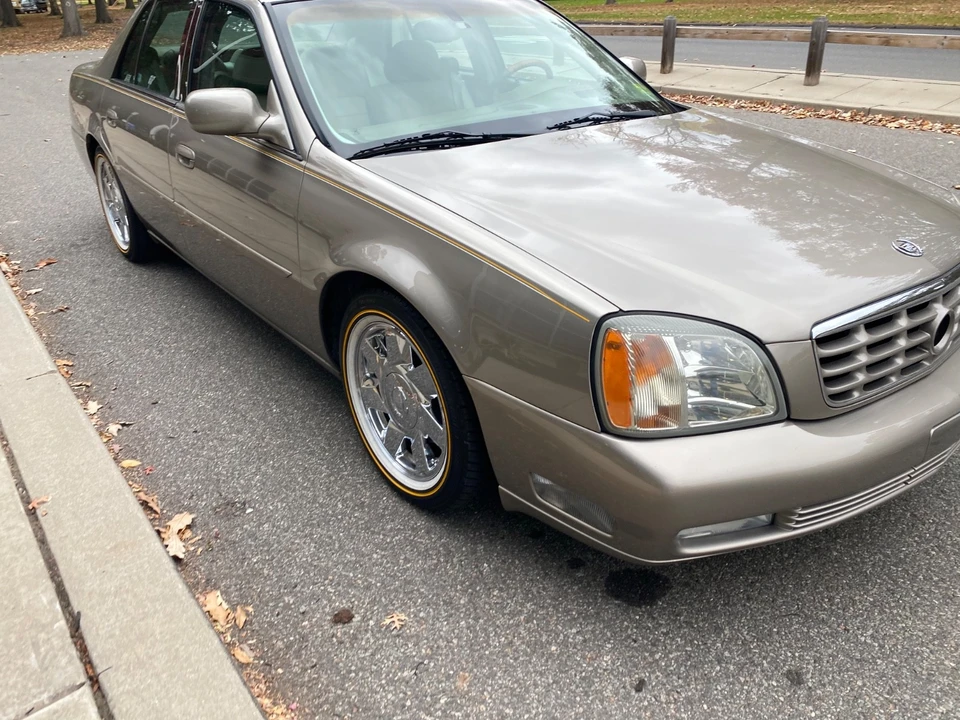 2002 Cadillac DeVille 8th Gen - Image 5 of 21