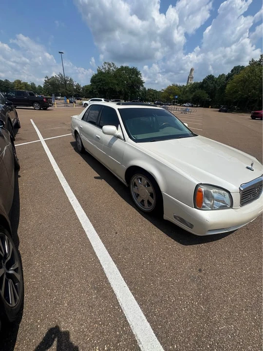 2002 Cadillac DeVille 8th Gen - Image 3 of 3