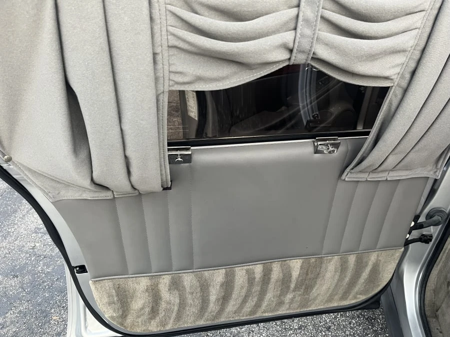 2002 Cadillac DeVille 8th Gen - Image 22 of 27