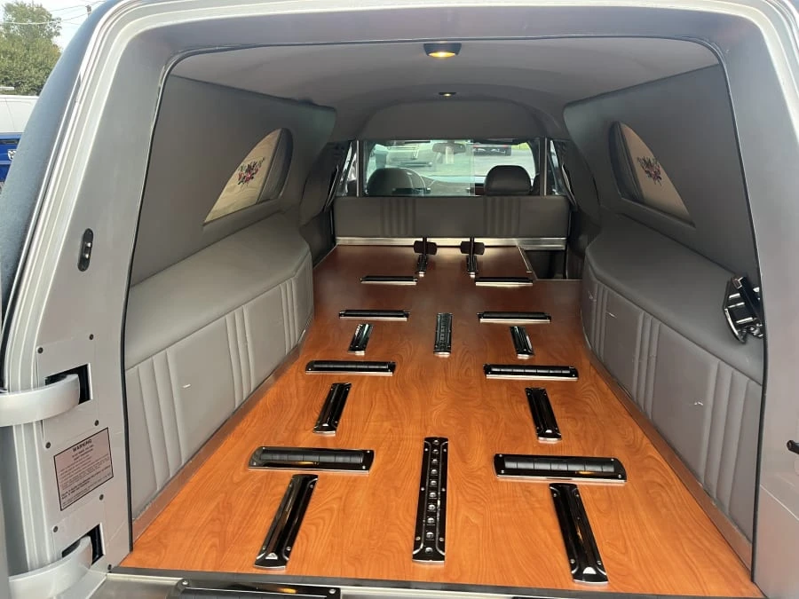 2002 Cadillac DeVille 8th Gen - Image 21 of 27