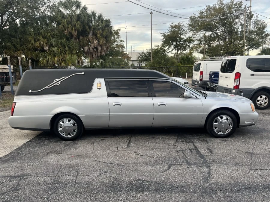2002 Cadillac DeVille 8th Gen - Image 8 of 27