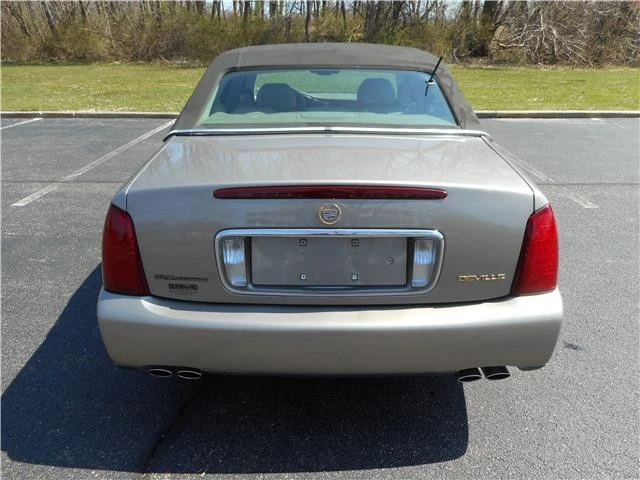2002 Cadillac DeVille 8th Gen - Image 5 of 12