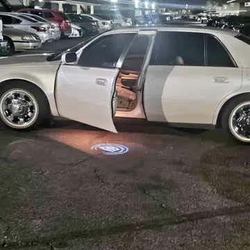 2002 Cadillac DeVille Sedan 4D