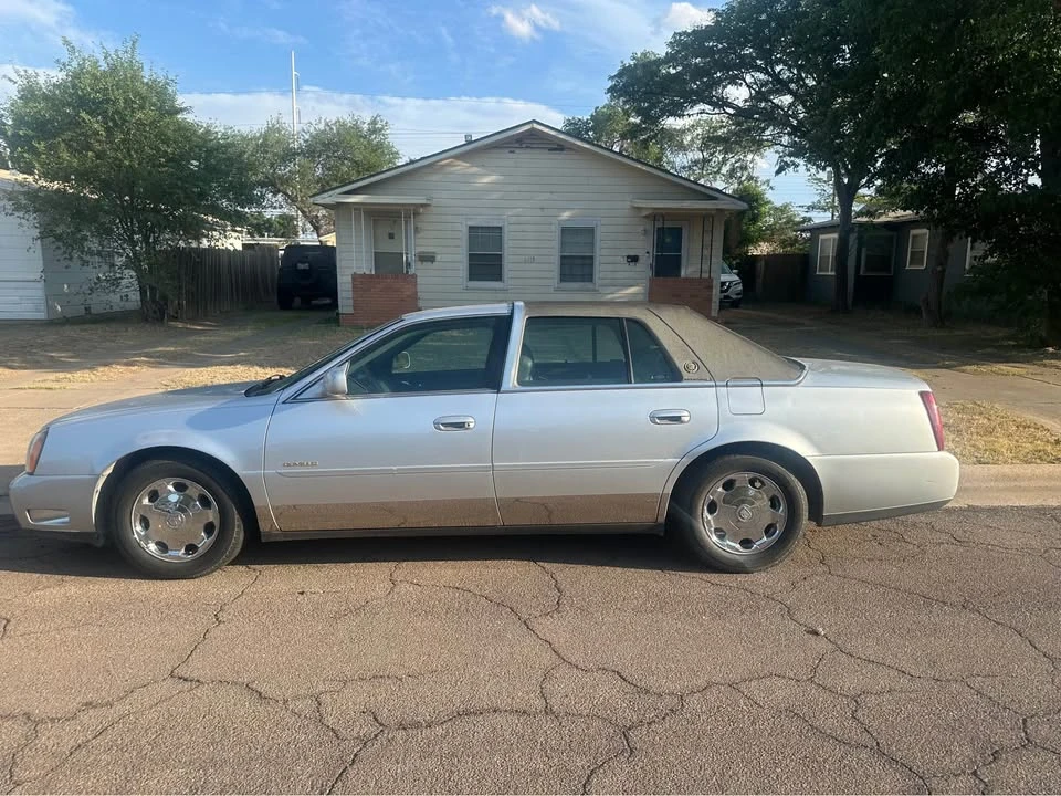 2002 Cadillac DeVille 8th Gen - Image 3 of 7