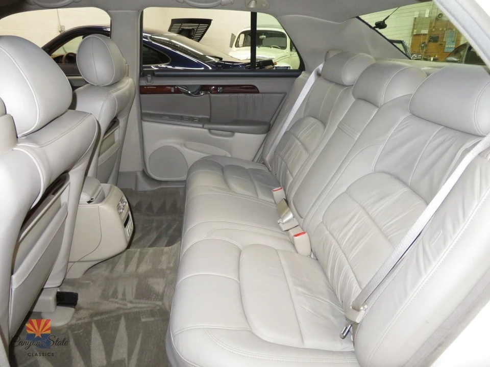 2002 Cadillac DeVille 8th Gen - Image 14 of 17