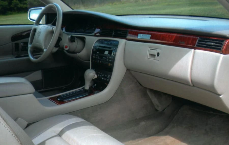 2002 Cadillac Eldorado 12th Gen - Image 4 of 8