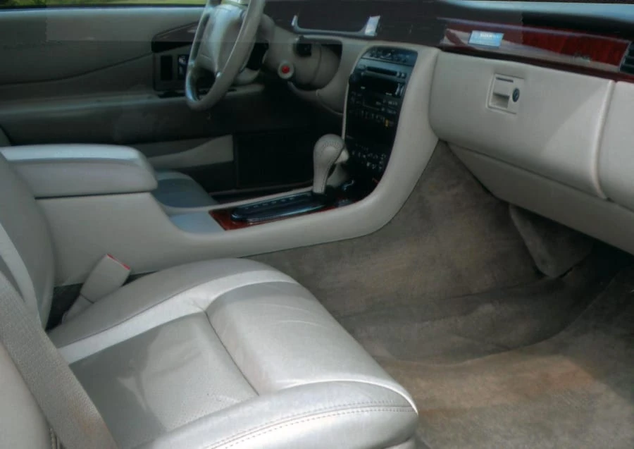 2002 Cadillac Eldorado 12th Gen - Image 5 of 8
