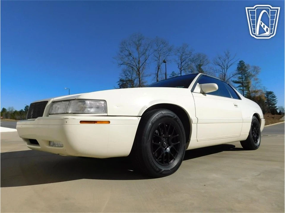 2002 Cadillac Eldorado 12th Gen - Image 6 of 31