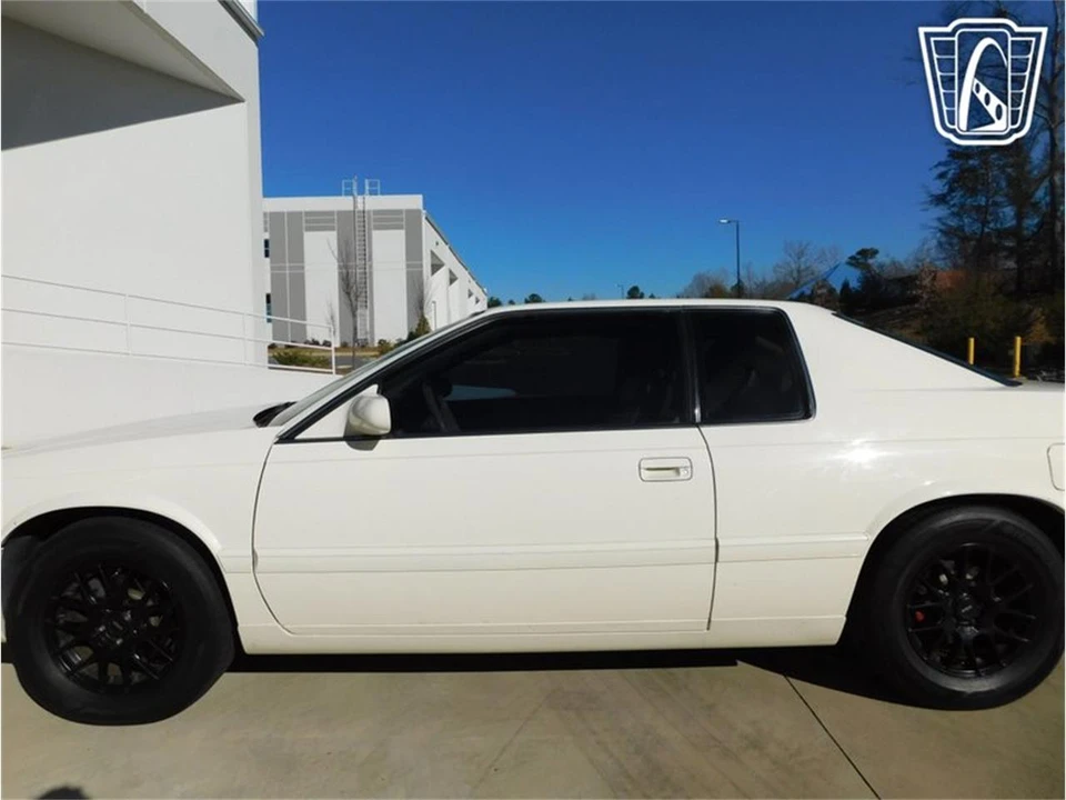 2002 Cadillac Eldorado 12th Gen - Image 13 of 31