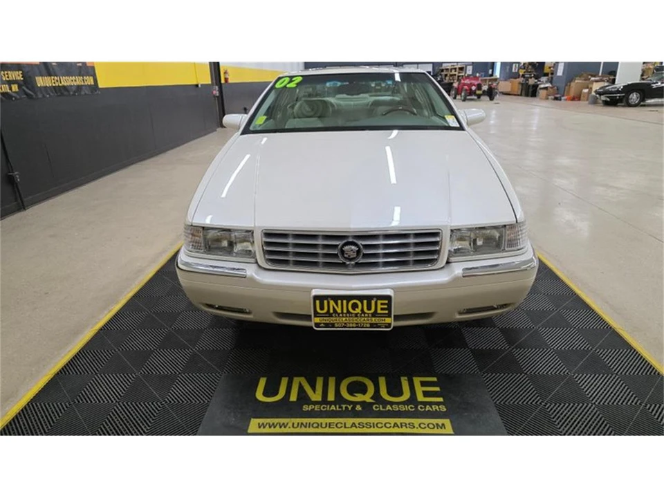 2002 Cadillac Eldorado 12th Gen - Image 2 of 31