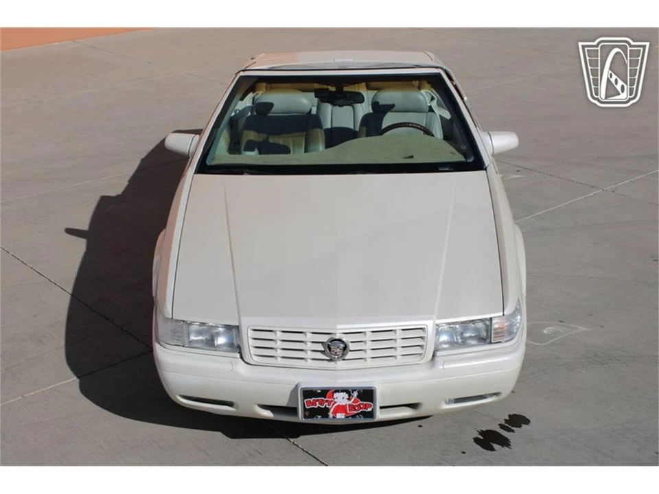 2002 Cadillac Eldorado 12th Gen - Image 6 of 31