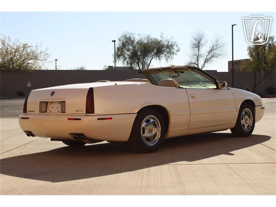 2002 Cadillac Eldorado 12th Gen - Image 27 of 31