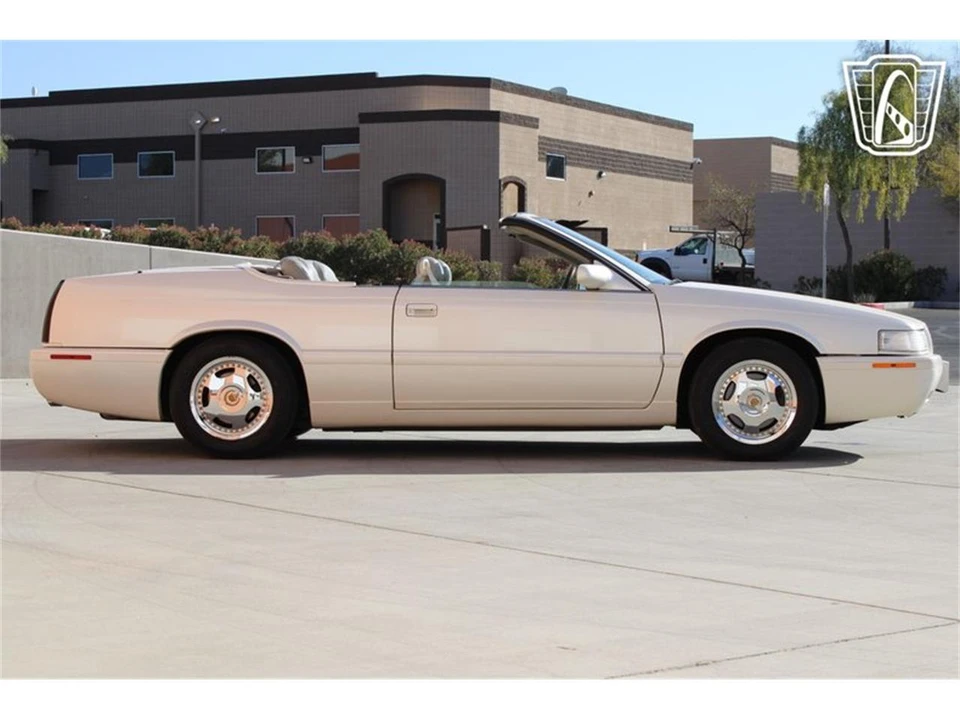 2002 Cadillac Eldorado 12th Gen - Image 28 of 31