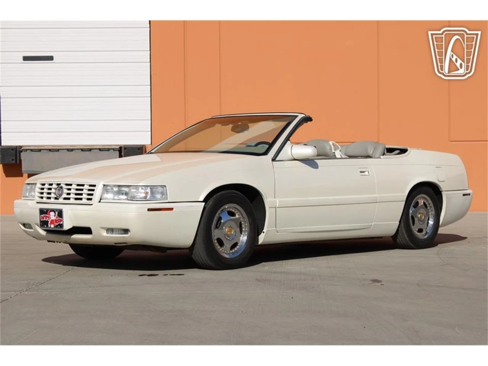 2002 Cadillac Eldorado 12th Gen - Image 23 of 31