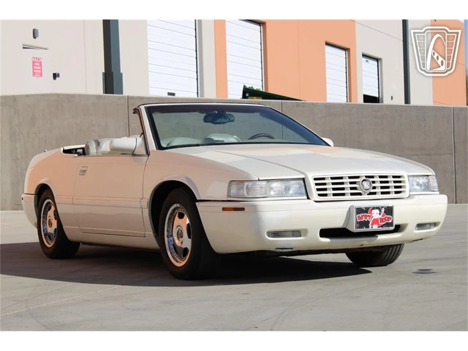 2002 Cadillac Eldorado 12th Gen - Image 29 of 31