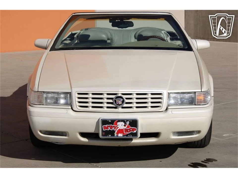 2002 Cadillac Eldorado 12th Gen - Image 14 of 31