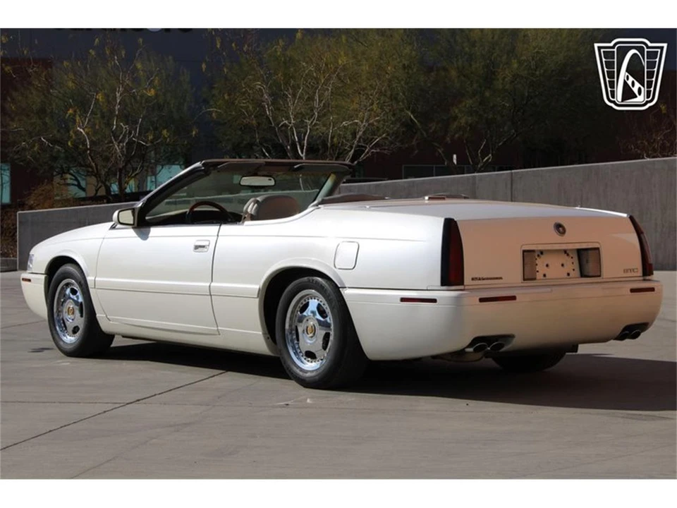 2002 Cadillac Eldorado 12th Gen - Image 25 of 31