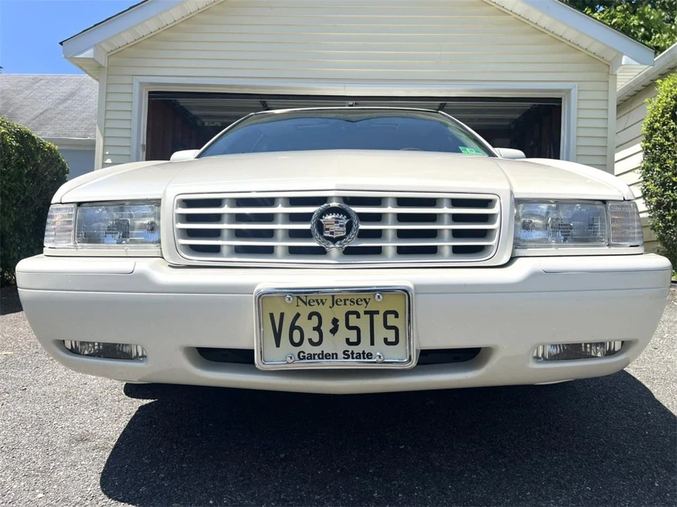 2002 Cadillac Eldorado 12th Gen - Image 4 of 31