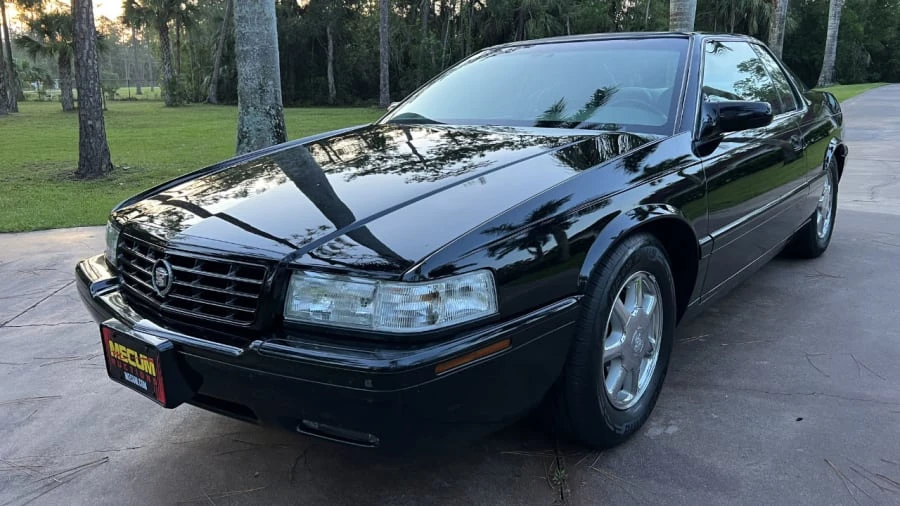 2002 Cadillac Eldorado 12th Gen - Image 10 of 31