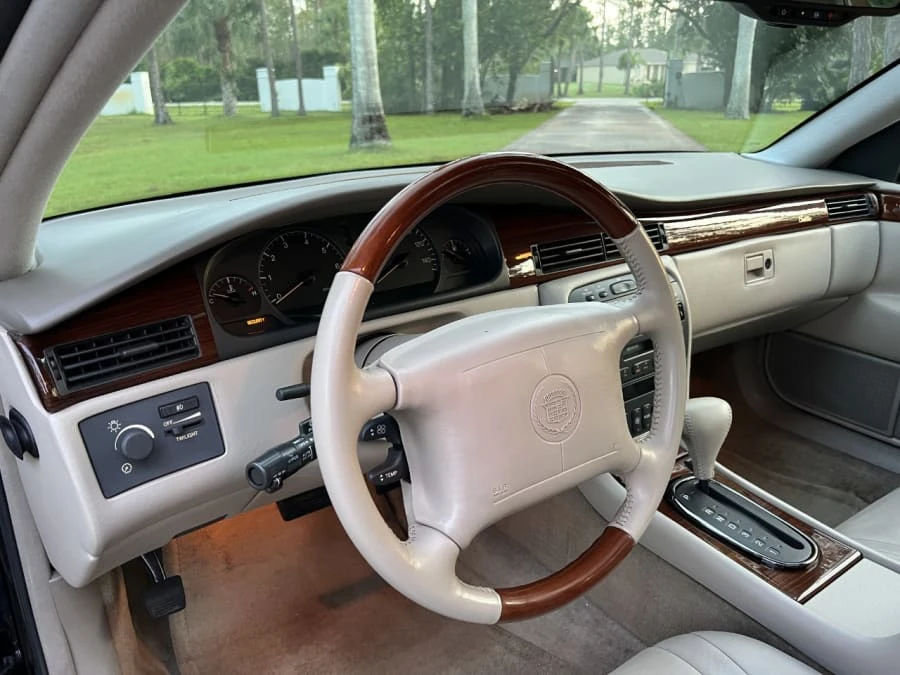2002 Cadillac Eldorado 12th Gen - Image 24 of 31