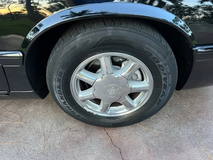2002 Cadillac Eldorado 12th Gen - Image 18 of 31