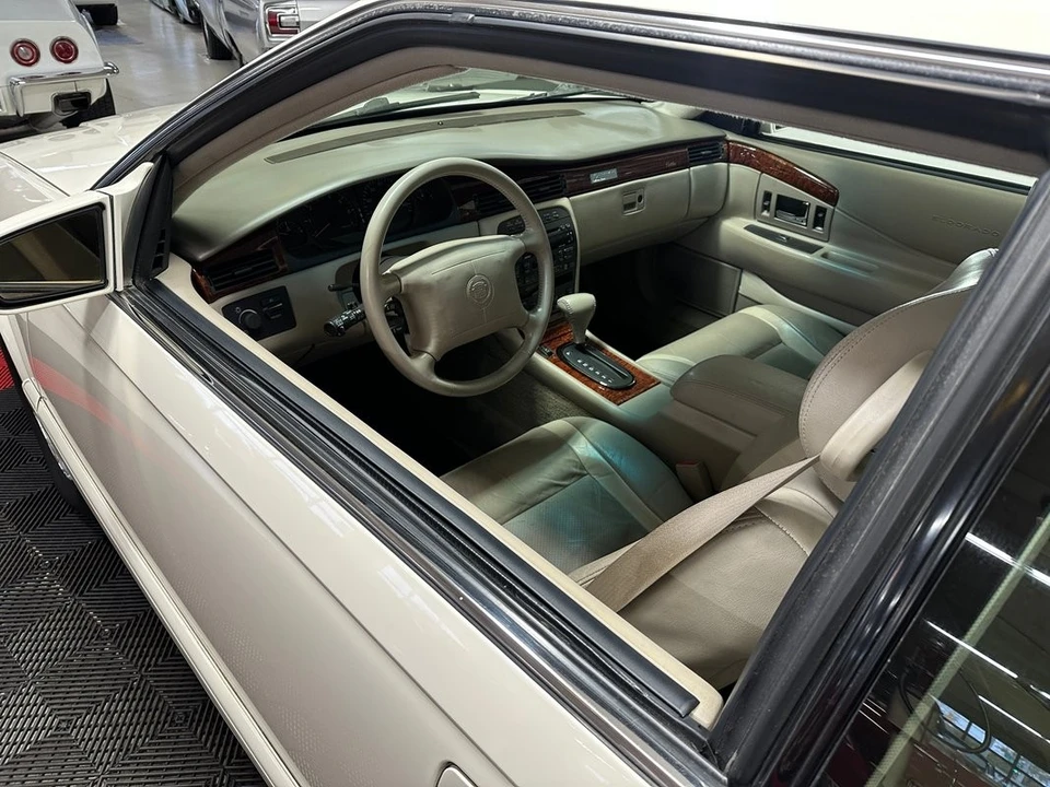 2002 Cadillac Eldorado 12th Gen - Image 10 of 12