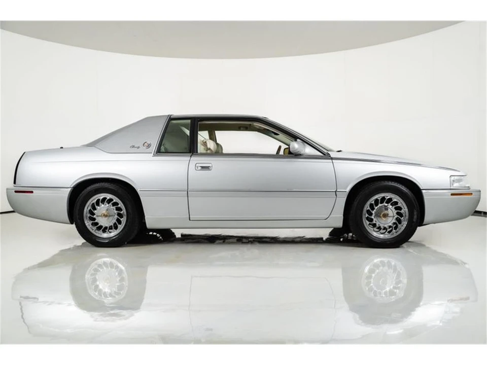 2002 Cadillac Eldorado 12th Gen - Image 14 of 31