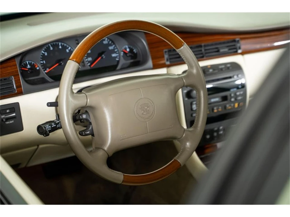 2002 Cadillac Eldorado 12th Gen - Image 26 of 31
