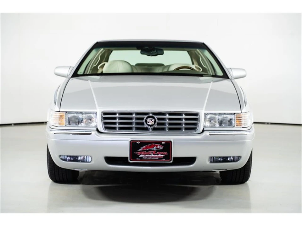 2002 Cadillac Eldorado 12th Gen - Image 3 of 31