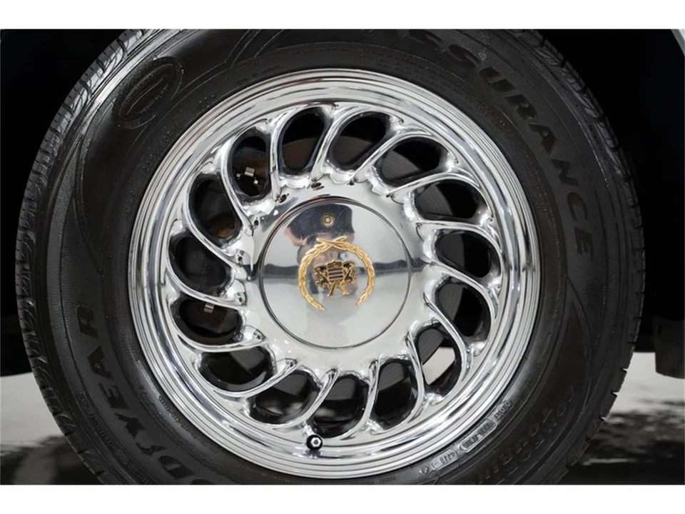 2002 Cadillac Eldorado 12th Gen - Image 7 of 31