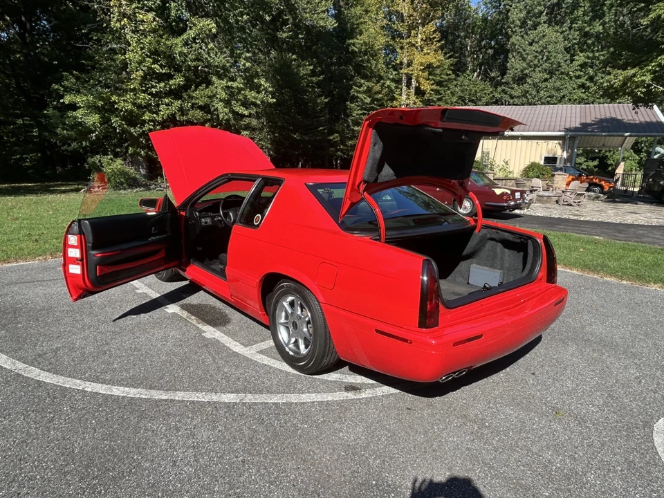 2002 Cadillac Eldorado 12th Gen - Image 3 of 31