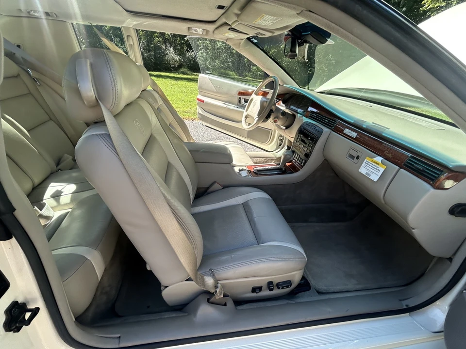 2002 Cadillac Eldorado 12th Gen - Image 16 of 31