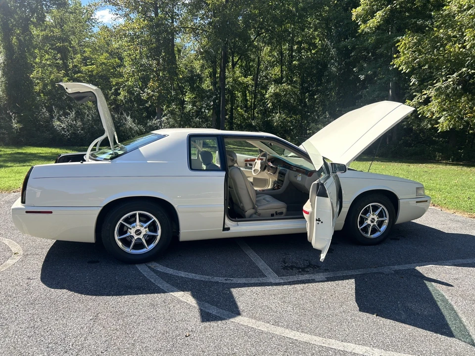 2002 Cadillac Eldorado 12th Gen - Image 28 of 31