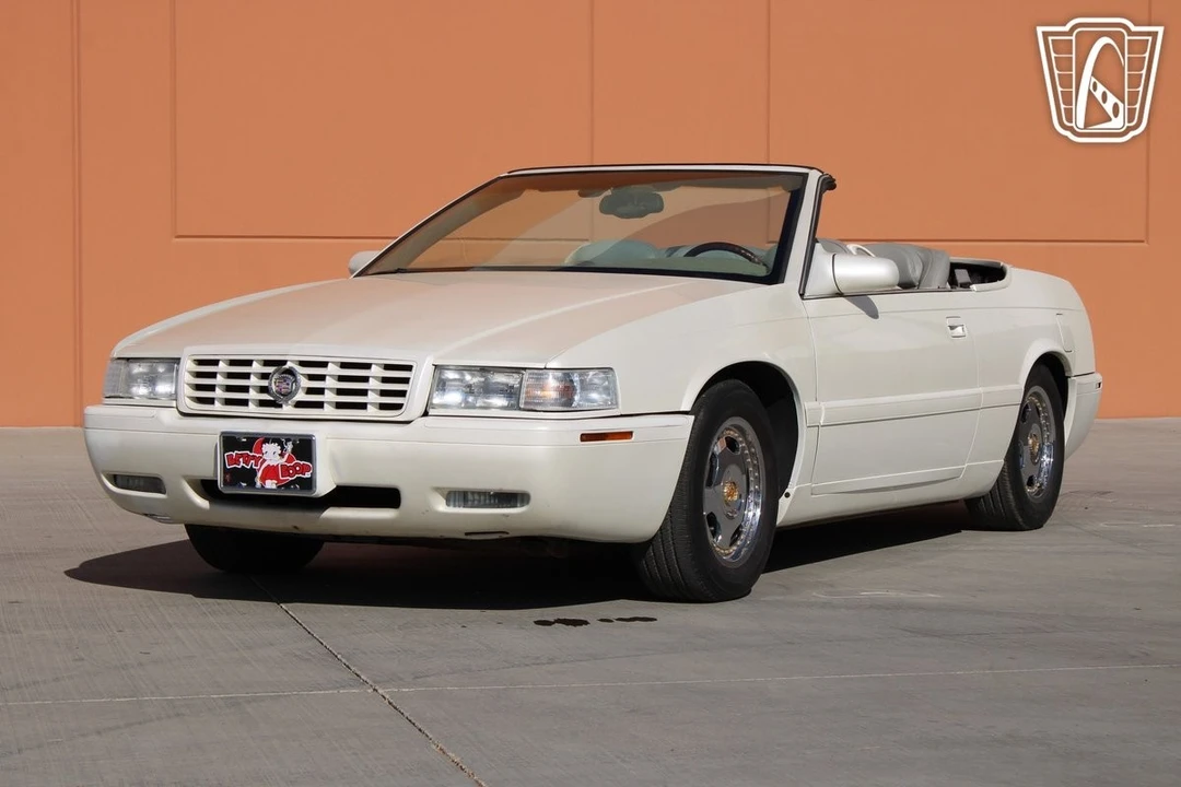 2002 Cadillac Eldorado 12th Gen - Image 4 of 12