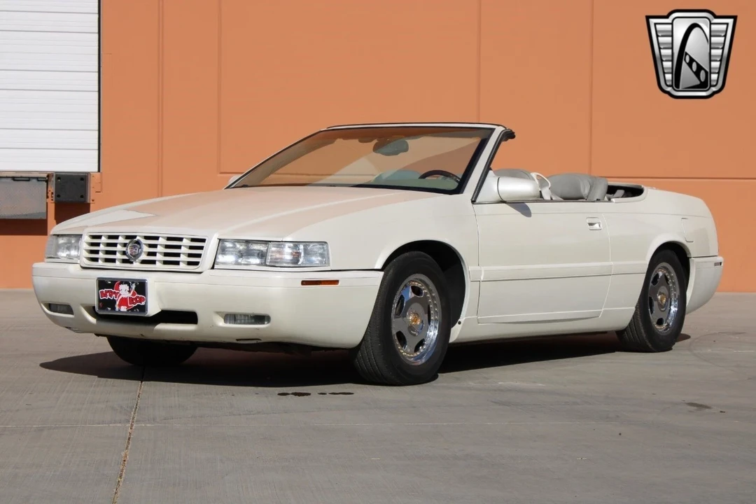 2002 Cadillac Eldorado 12th Gen - Image 3 of 12