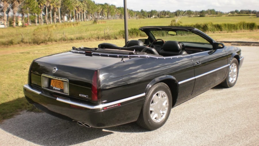 2002 Cadillac Eldorado 12th Gen - Image 2 of 10
