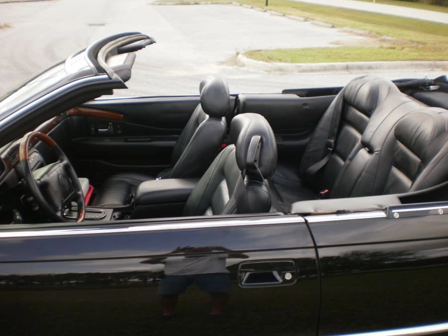 2002 Cadillac Eldorado 12th Gen - Image 5 of 10