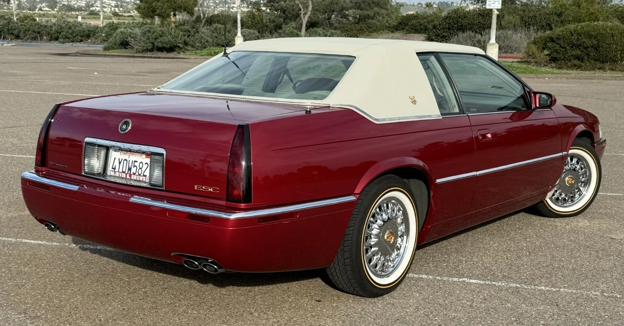 2002 Cadillac Eldorado 12th Gen - Image 2 of 21