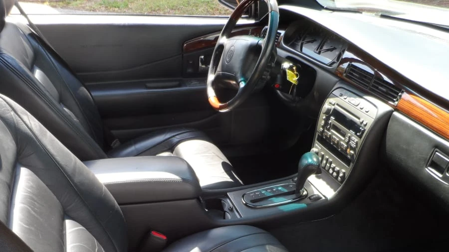 2002 Cadillac Eldorado 12th Gen - Image 5 of 9
