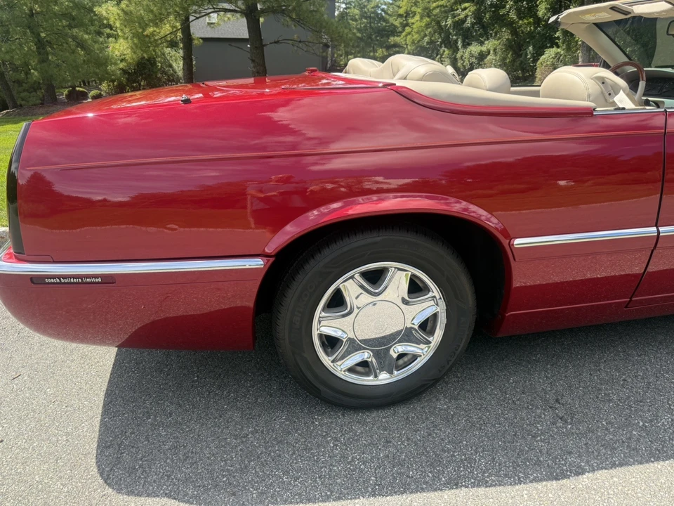 2002 Cadillac Eldorado 12th Gen - Image 9 of 25