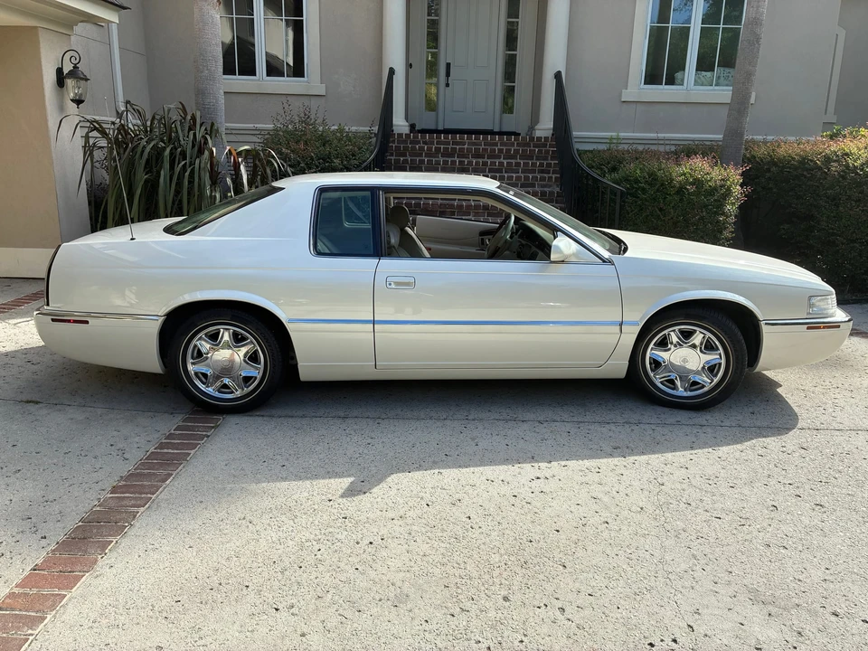 2002 Cadillac Eldorado 12th Gen - Image 6 of 31