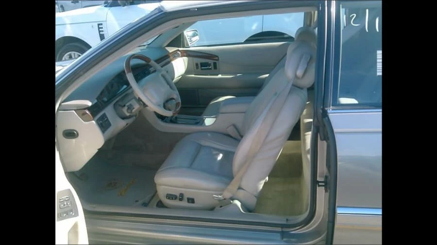 2002 Cadillac Eldorado 12th Gen - Image 2 of 2