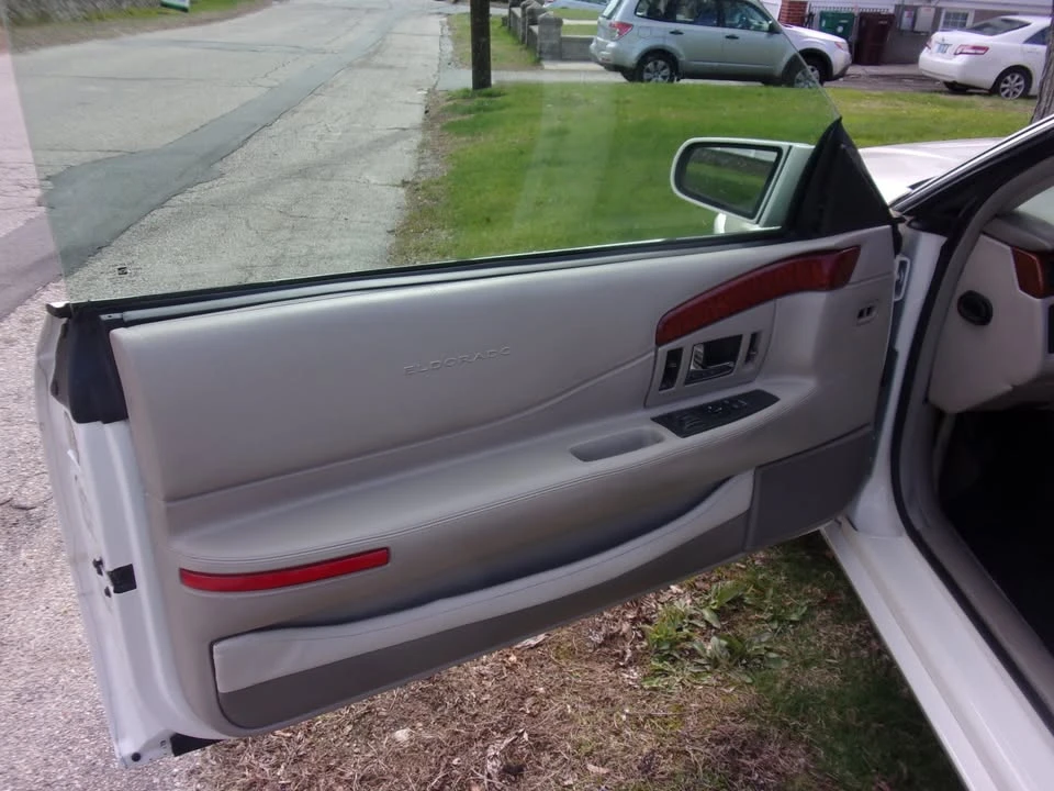 2002 Cadillac Eldorado 12th Gen - Image 6 of 12