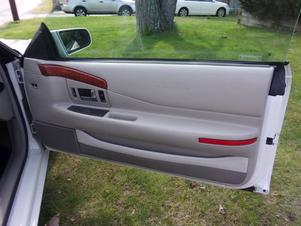 2002 Cadillac Eldorado 12th Gen - Image 7 of 12