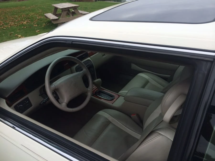 2002 Cadillac Eldorado 12th Gen - Image 2 of 3